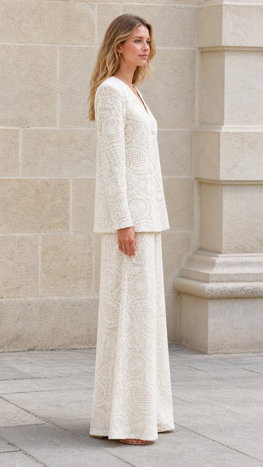 Side profile of cream two-piece set