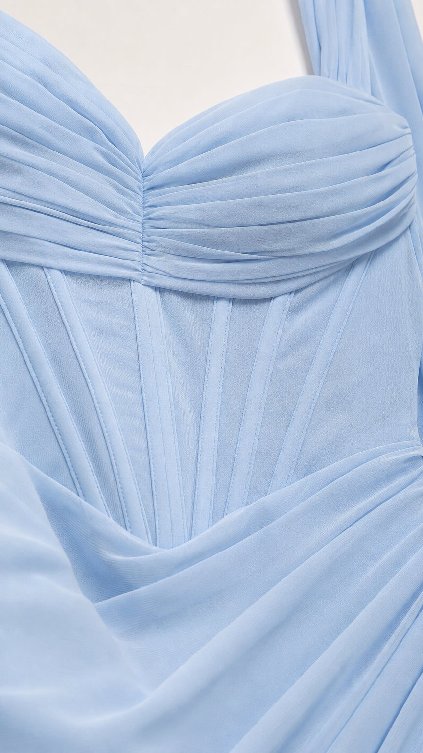 Close-up of ruched sweetheart bodice and boning details